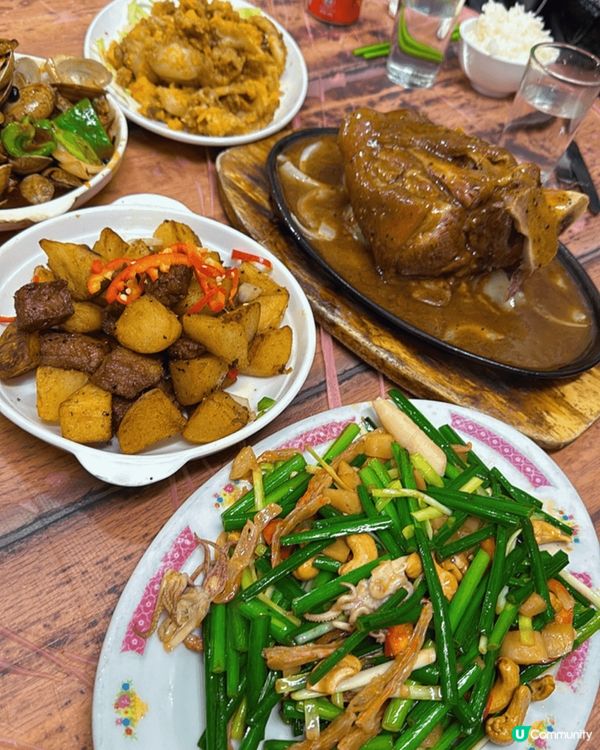 充滿港式風味人氣大排檔(愛文生)就係得香港先食到嘅風味小菜！