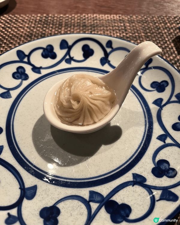 介紹返呢間位於尖沙咀嘅酒樓唐閣，主打精緻粵菜，賣相吸引，份量...