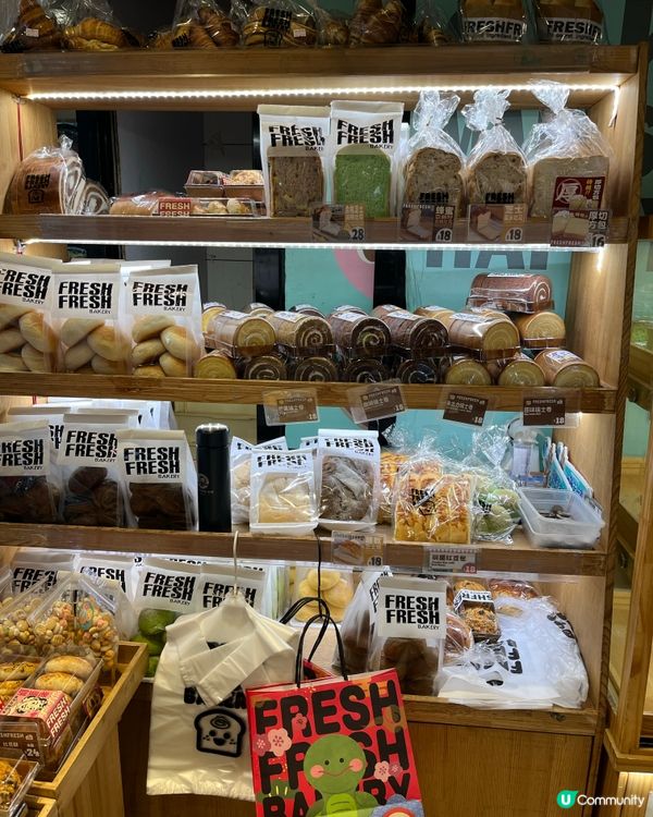 🎊🎉🎂🍰🧁🪄🪄