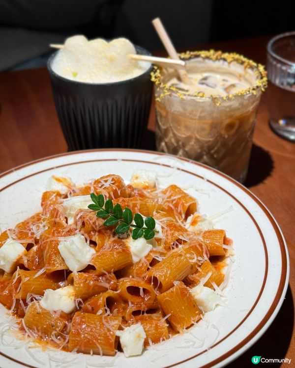 上環新開意粉店🍝  排隊必食😋