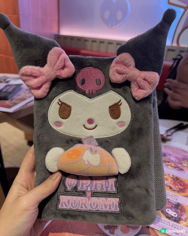 Phi Cafe 推出咗限定KUROMI主題套餐, 野飲賣相...