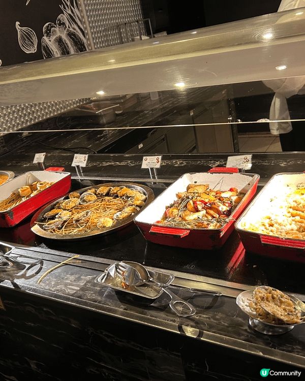 🍽️ Three on Canton