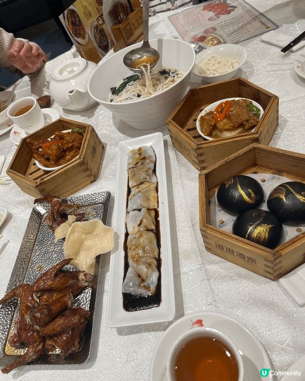 放假Family Day~當然同屋企人去飲下茶🤣