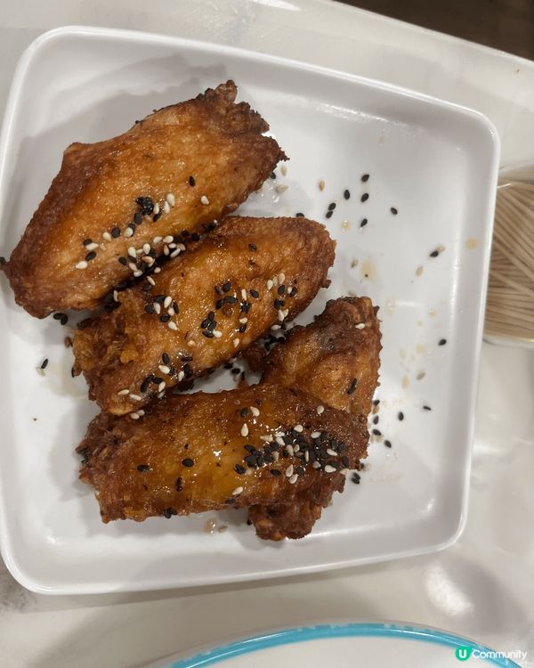 放工隨便走進一家茶餐廳，發現有西餐食喎，竟然又唔錯喎，大份抵...