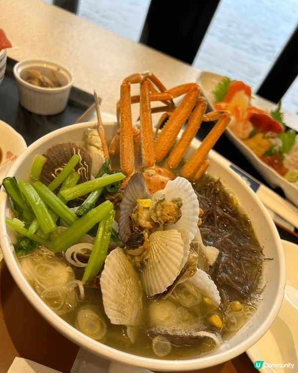 日本冬天可賞雪，晶瑩白雪；更可吃蟹，滿肚黃羔，視覺味覺都無以...