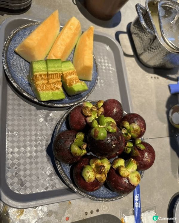 深圳龍華區，一人一鍋打邊爐，仲有大量其他普通食飯