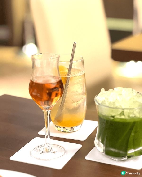 臨近新年有好多餐廳推出新春套餐menu 款款都好有特色 適合...