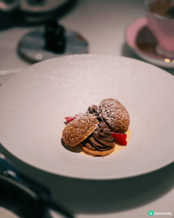 每款美食都經過精心挑選，由選材到食物擺盤都充滿心思，不只是品...