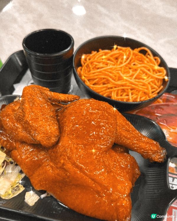 圖一是蟹黃沾面，蟹肉滿滿，量多啖啖蟹黃，好邪惡。圖二是薔紅燒...