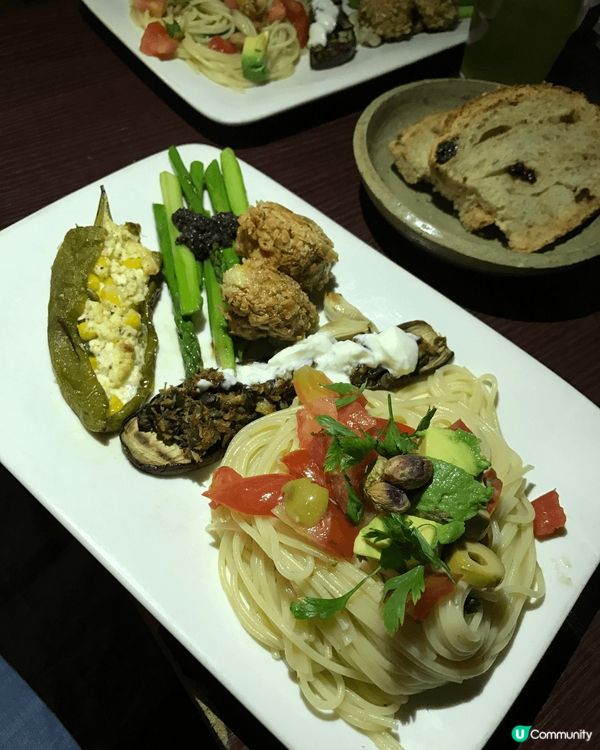 有趣的素食體驗，家庭式經營的小店，舒適的用餐環境，很想再去一...