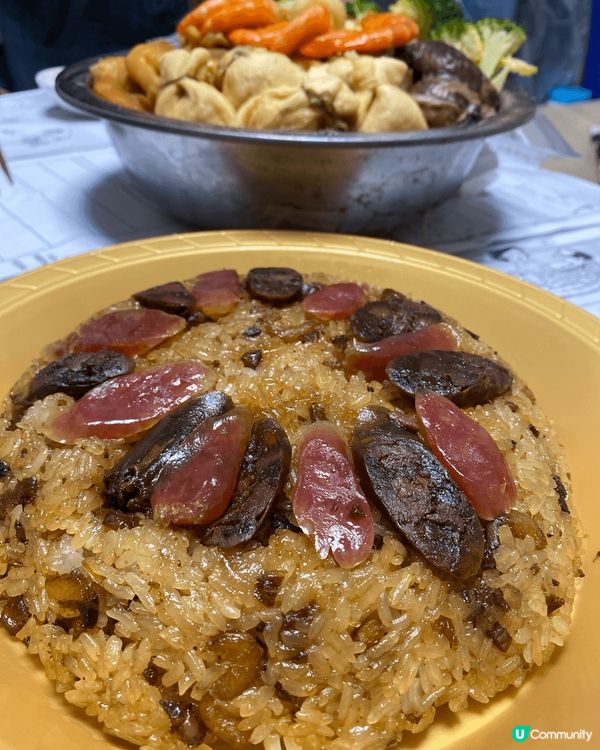 新年美食～ 大家樂盆菜及糯米飯～ 用料豐富， 款式多， 味道...