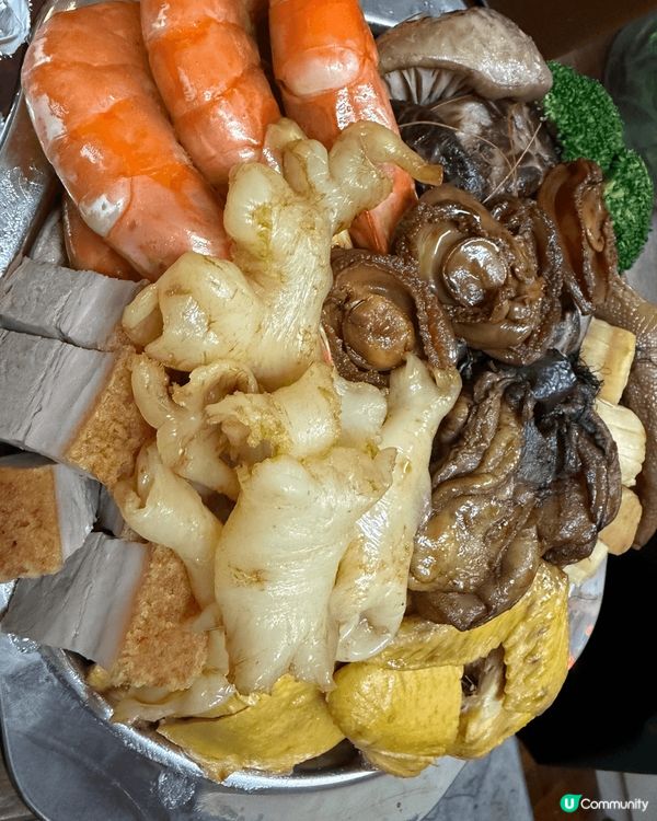 團年飯之盤菜樣樣齊， 最緊要好味