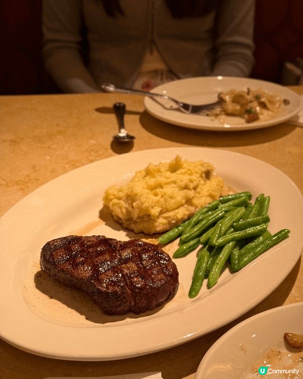 第一次食Cheesecake factory 好鍾意!