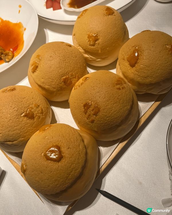 到廣州拜年，一家人到炳勝品味食晚飯，每道菜都非常好食，6 人...