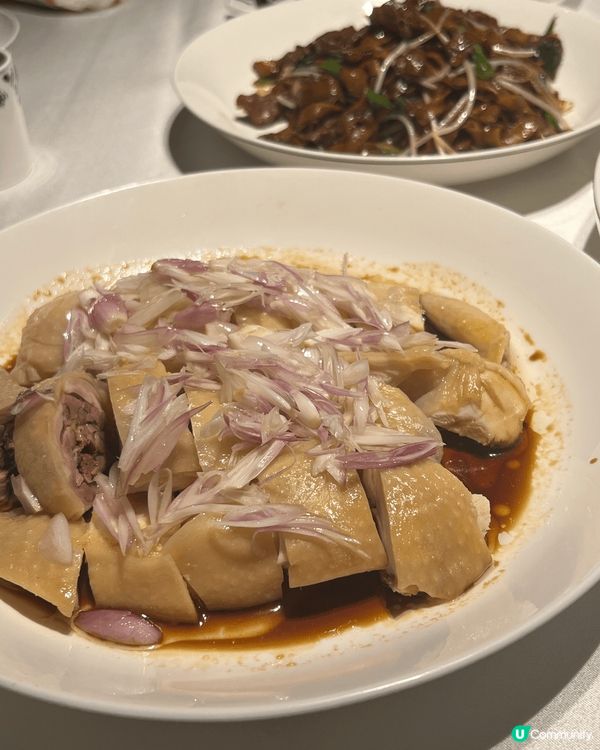 到廣州拜年，一家人到炳勝品味食晚飯，每道菜都非常好食，6 人...