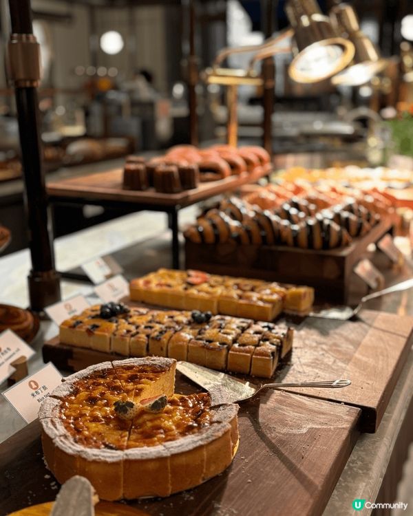 澳門倫敦人酒店自助早餐， 人均$2xx, 由早上 食到下午一...