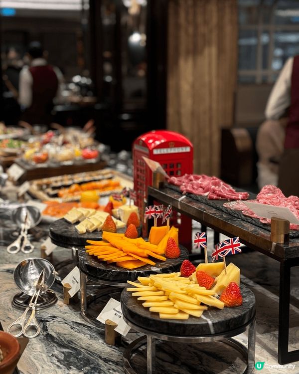 澳門倫敦人酒店自助早餐， 人均$2xx, 由早上 食到下午一...