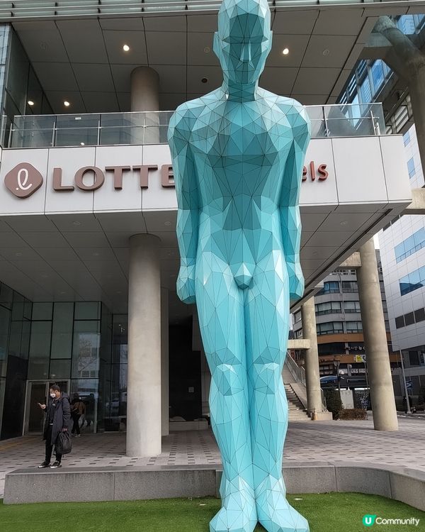 明洞打卡新地標🔥樂天城市酒店大型雕像🤩💜