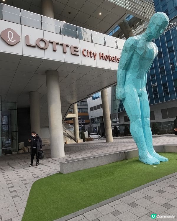 明洞打卡新地標🔥樂天城市酒店大型雕像🤩💜