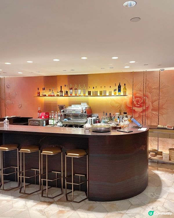 尖沙咀米芝蓮一星餐廳🌟花園中的打卡下午茶🌸