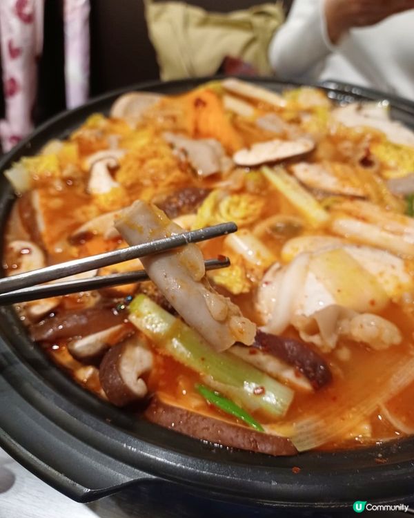 灣仔  40年老字人氣韓牛過江龍 必食牛腸火鍋