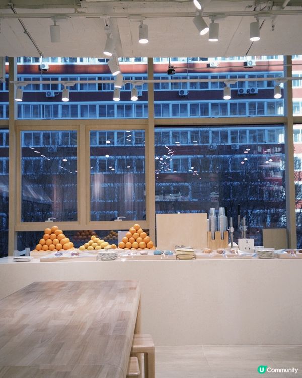 💙🤍 北京三里屯打卡新地標！奶油慵懶風Cafe ☕️