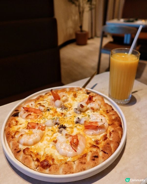 康城文青 cafe ☕📚 以書易啡，文化慈善！