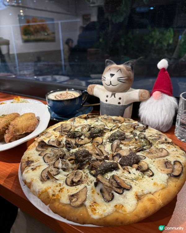 坑口親民小店cafe, 拉絲芝士松露pizza超正