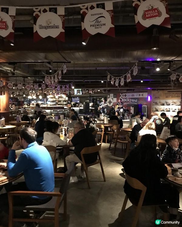 鬧市中難得的春日派對狂歡夜