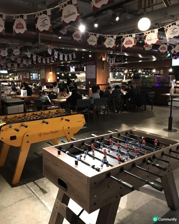 鬧市中難得的春日派對狂歡夜