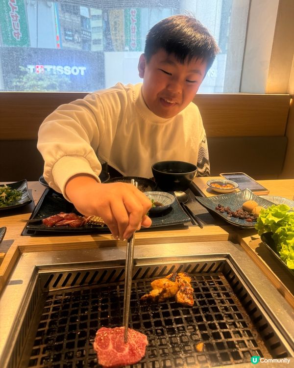 二哥放假梗係要食好啲🔥旺角燒肉放題一人一爐！