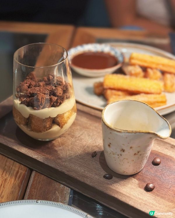 灣仔最Chill餐廳❤️‍🔥維港景色加live music🎶