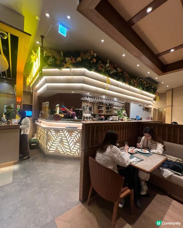 啟德新開泰國餐廳，全場滿座🤤環境佳味道讚！