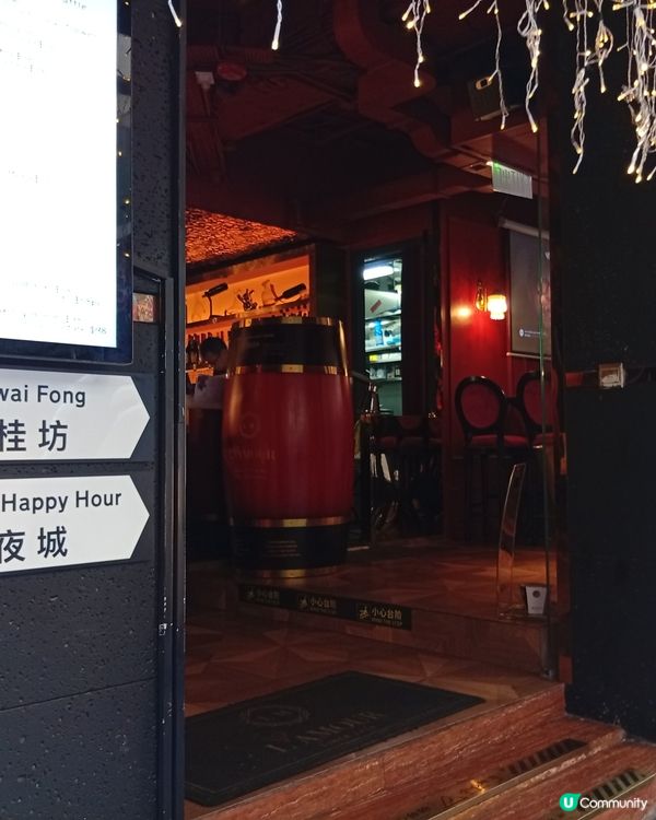 蘭桂坊打卡，充滿農曆新年氛圍！🏮🎉