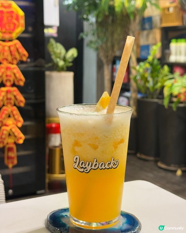 銅鑼灣文青打卡Cafe☕️🌕  
#月球黑膠餐廳 #高質美食 