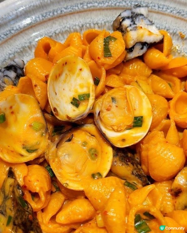 鰂魚涌屹立不倒！4年Cafe小店❤️‍🔥雲石墨魚餅海膽汁貝殼粉