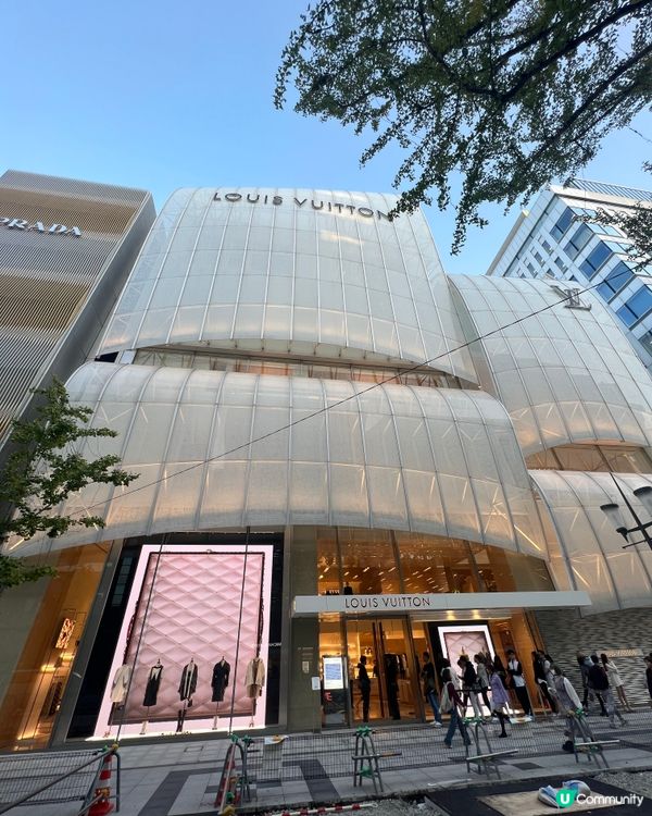 日本最大LV旗艦店！仲有LV Cafe😍