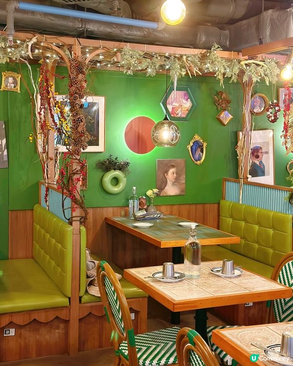 旺角人氣玩味Cafe❤️‍🔥拱門木屋打卡位‼️