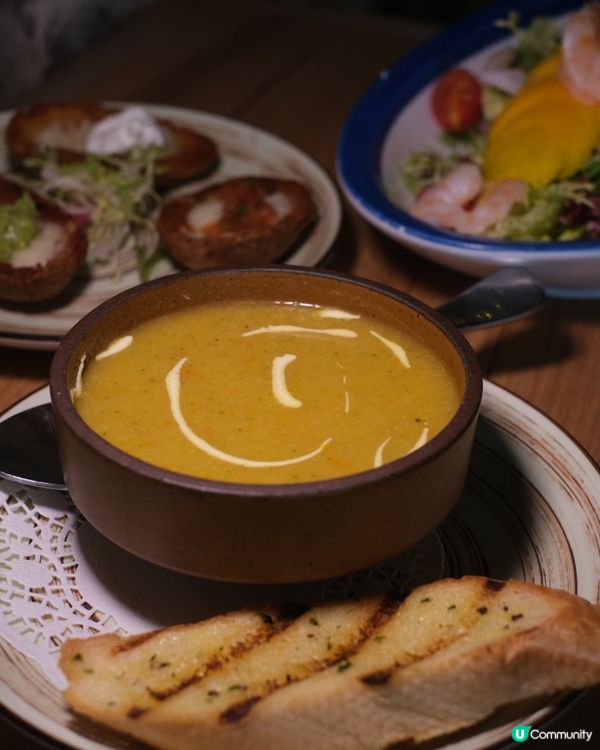 將軍澳海濱嘆美食 👫  $288 情人套餐🥰 今日開始供應