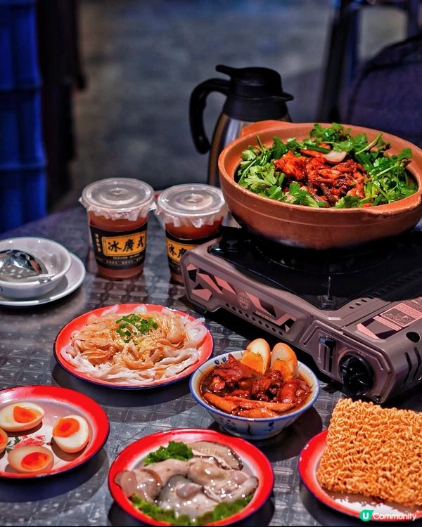 榕樹頭雞煲🐔 正宗老廣風味，懷舊氣息滿滿！