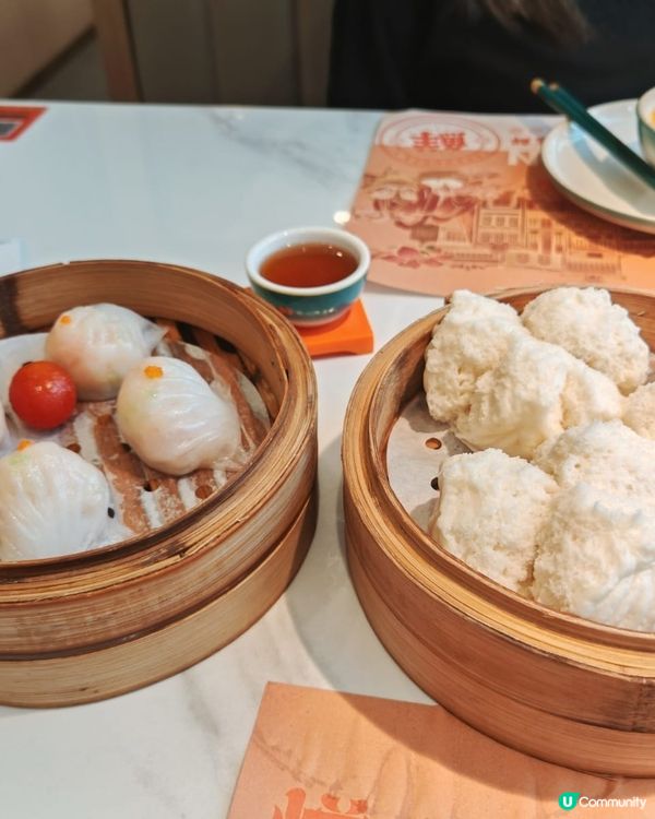 深圳酒樓美味的大大菠蘿包