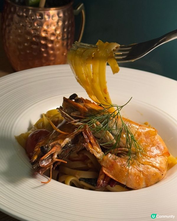 中環法式小酒館🍷 復古浪漫，情侶約會首選！