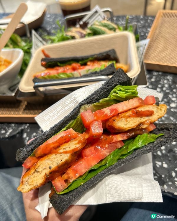 朱古力控必食 💕 三重朱古力窩夫配朱古力雪糕 🍫