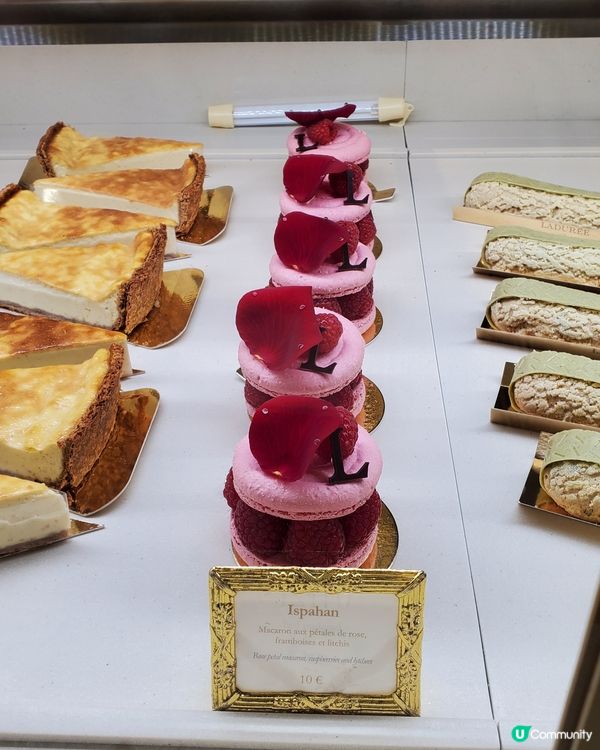  Ladurée情人節。期間限定心形❤️馬卡龍