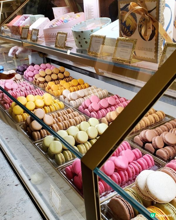  Ladurée情人節。期間限定心形❤️馬卡龍