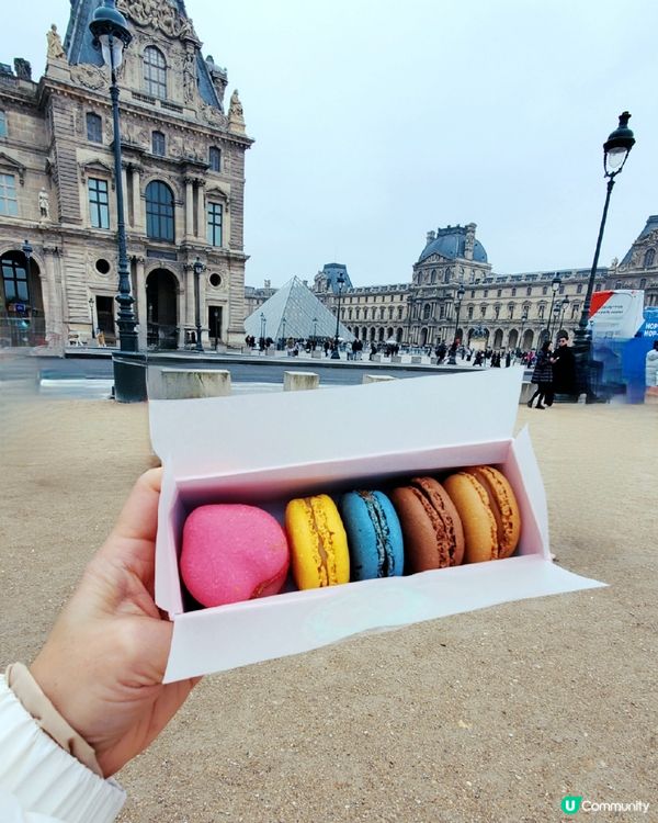  Ladurée情人節。期間限定心形❤️馬卡龍