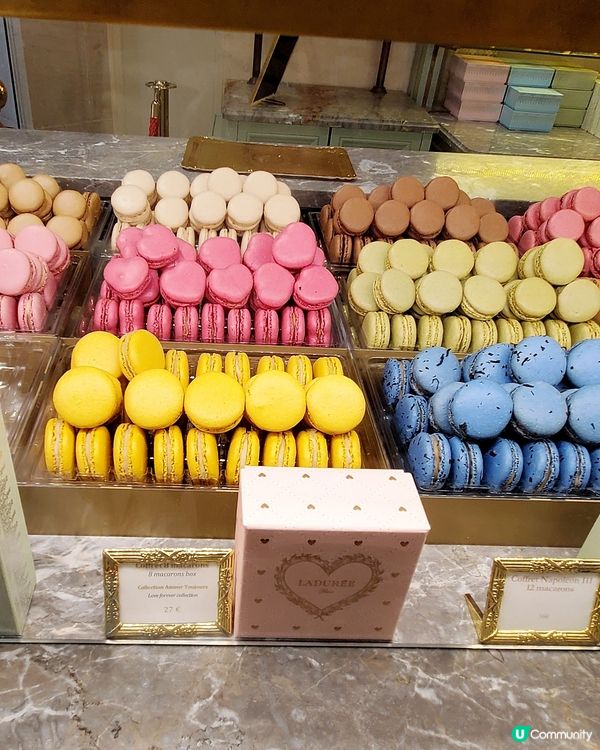  Ladurée情人節。期間限定心形❤️馬卡龍