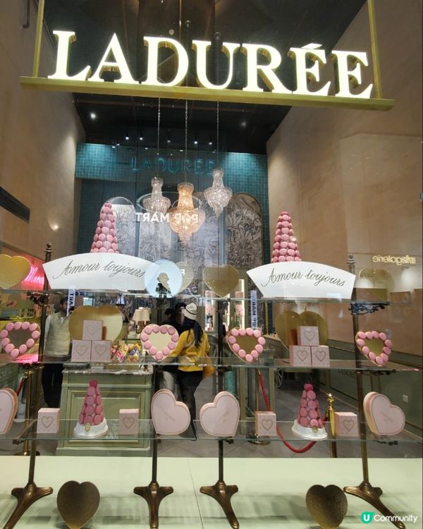  Ladurée情人節。期間限定心形❤️馬卡龍