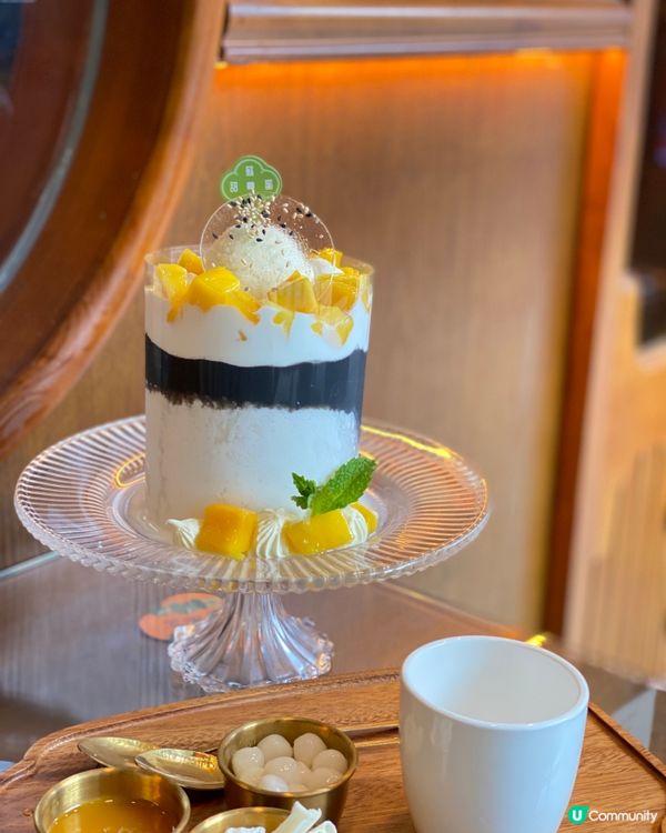 銅鑼灣復古甜品台