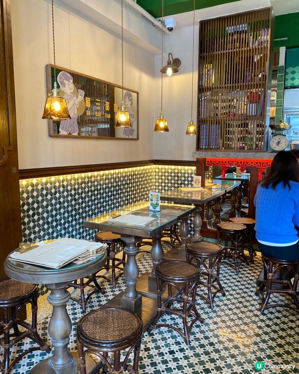 銅鑼灣復古甜品台